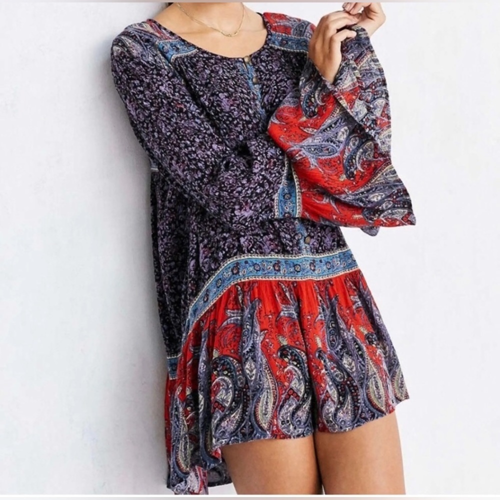 Ecote Boho Paisley Mini Dress Size M Festival Peasant Bell Sleeve Tunic